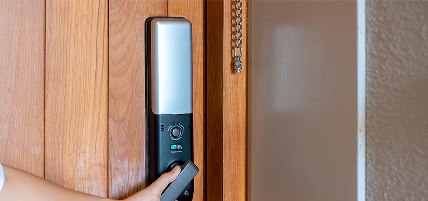 Home Security Electronic Locks Upgrades in Nuevo, CA