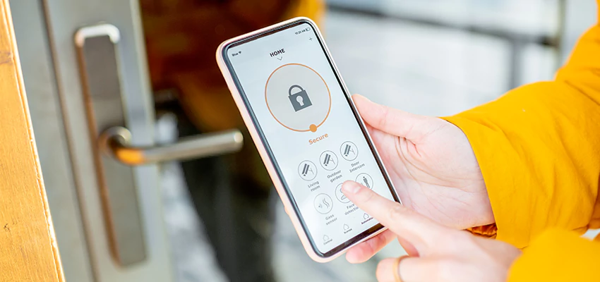 Automatic Door Lock Opener Repair in Nuevo, California